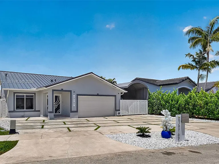 15167 SW 172nd Ter — Photo 61