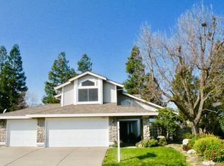 9451 Crowell Dr, Elk Grove, CA 95624