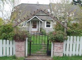 11041 28th Ave SW, Seattle, WA 98146