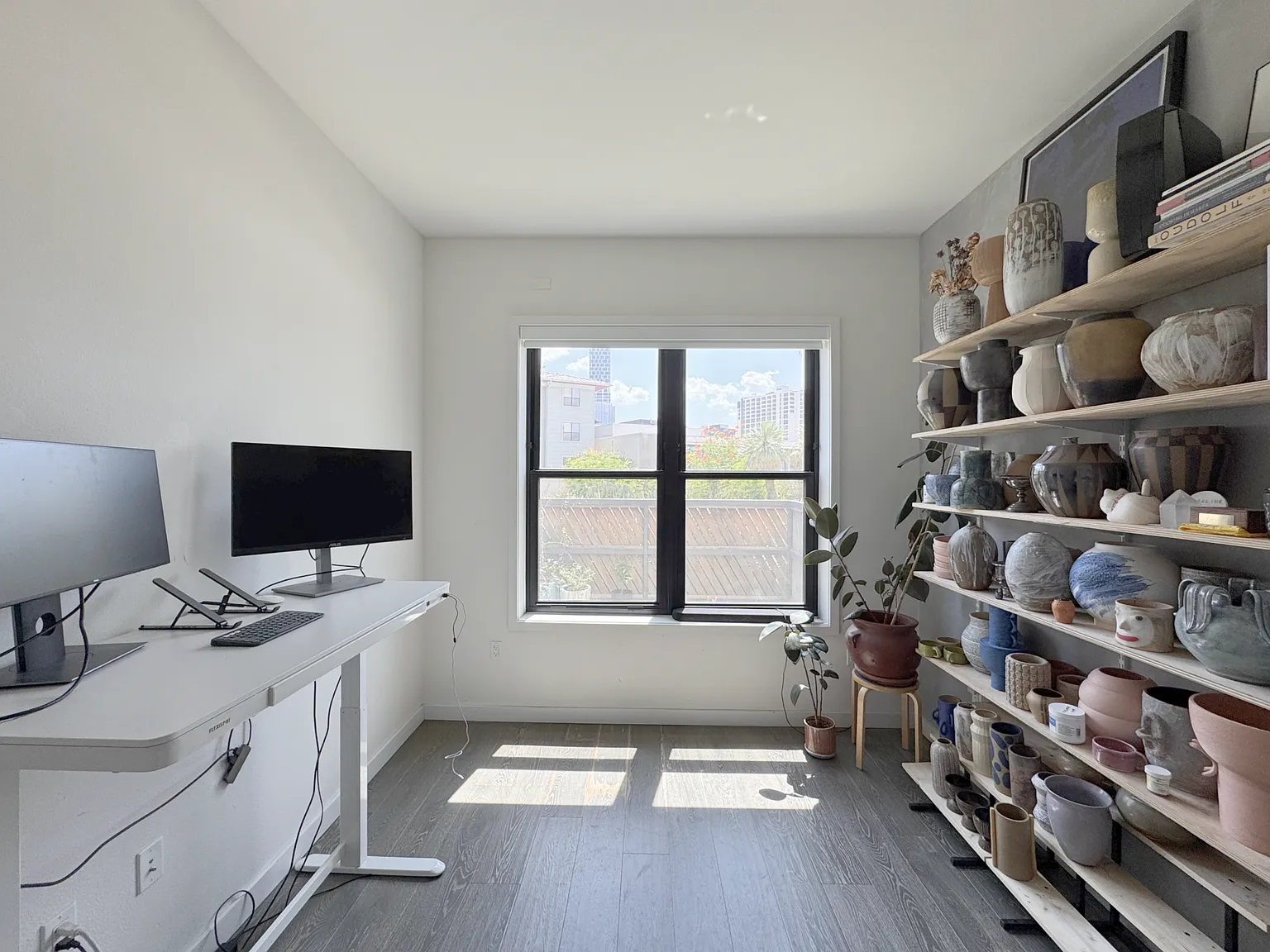 2 bed, 1120 sqft, $3,600 — Photo 4
