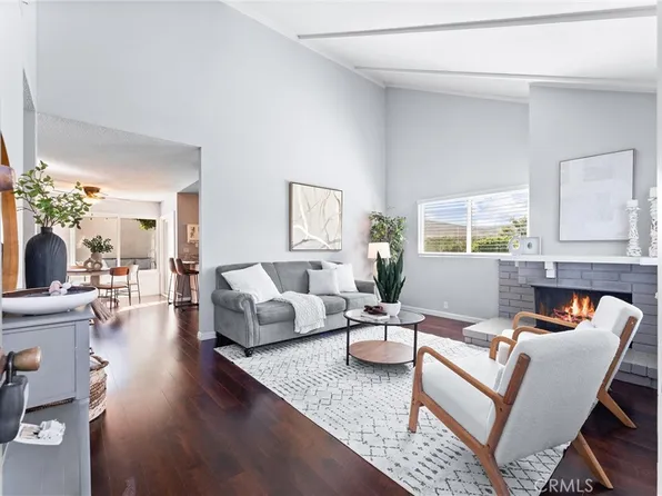 22901 Caminito Nicosia #38, Laguna Hills, CA 92653