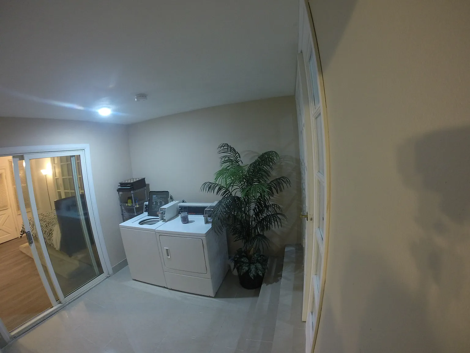 6 bed, 1501 sqft, $1,200 — Photo 4