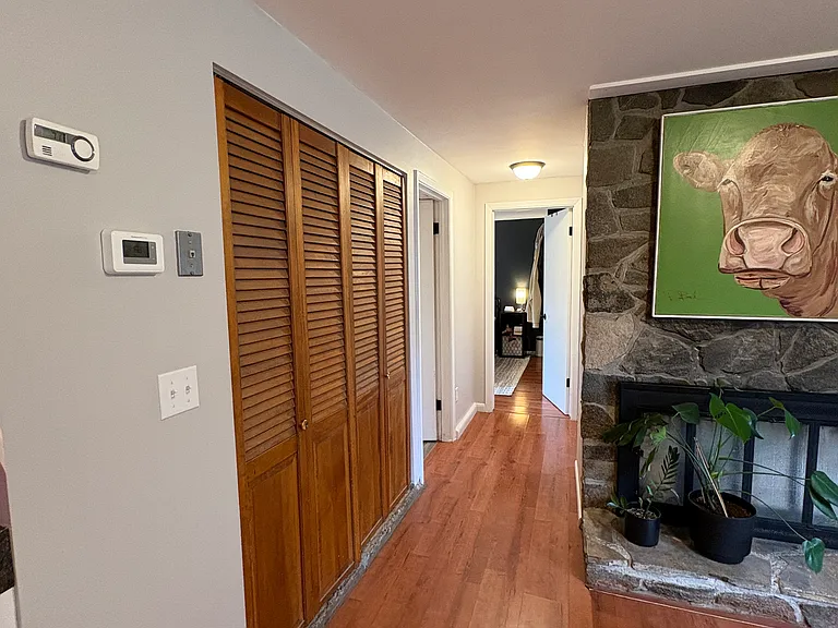 311 N 18th Ave #2 — Photo 11