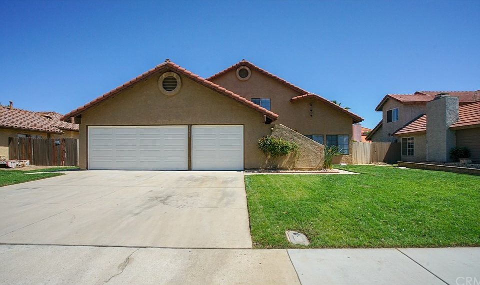 1st image of 13860 Calada Dr