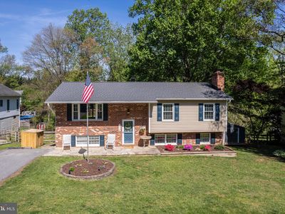 6418 Oak Hill Dr, Sykesville, MD, 21784