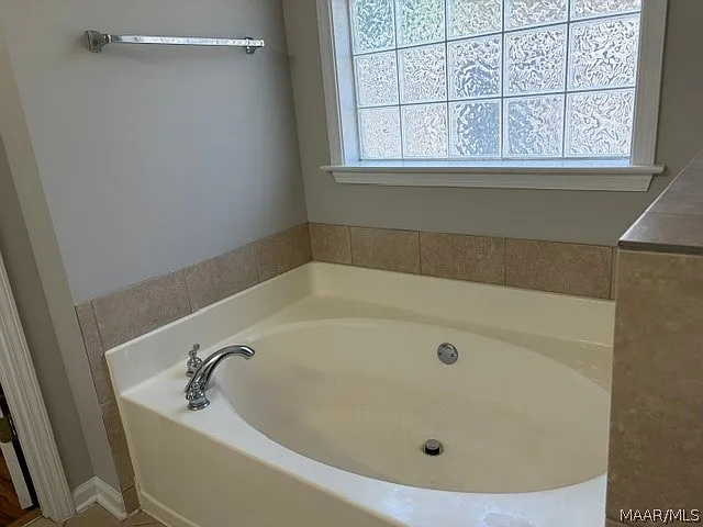 9213 Silverberry Ct — Photo 8