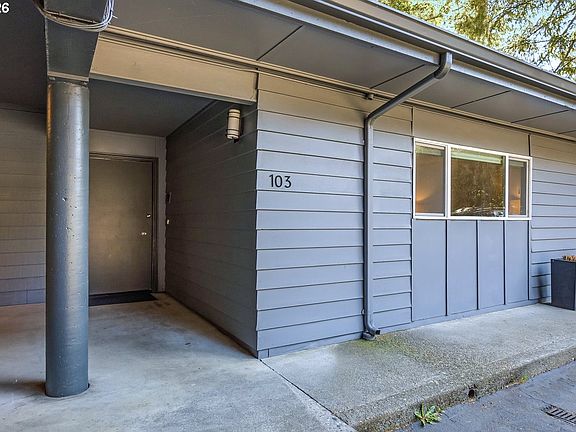 3rd image of 200 Burnham Rd Unit 103