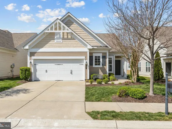 15 Point Bluff St, Fredericksburg, VA 22406