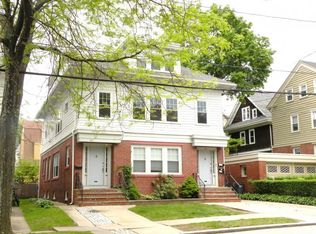 387 Lloyd Ave #3, Providence, RI 02906