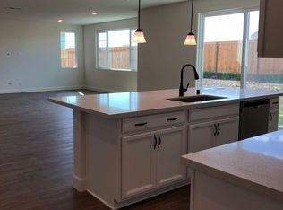 496 E Liz Ter, Mountain House, CA 95391