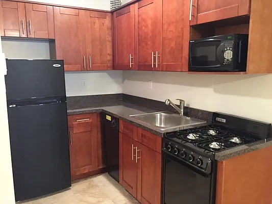 Rented by Citi Habitats | media 12