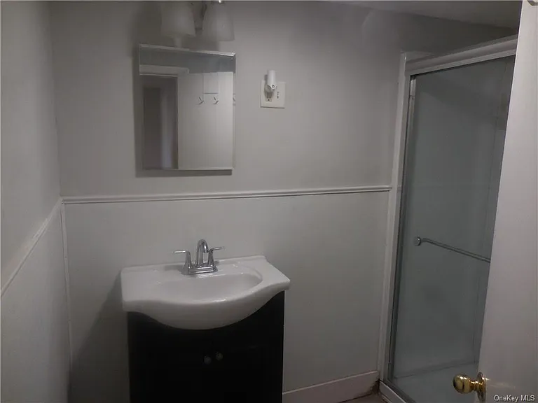78 Duncan Ave #4 — Photo 12