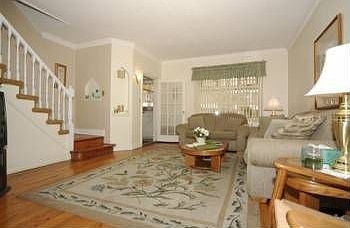 2nd image of 4828 38th St