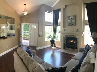 1406 Andorra Ct, Vista, CA 92081