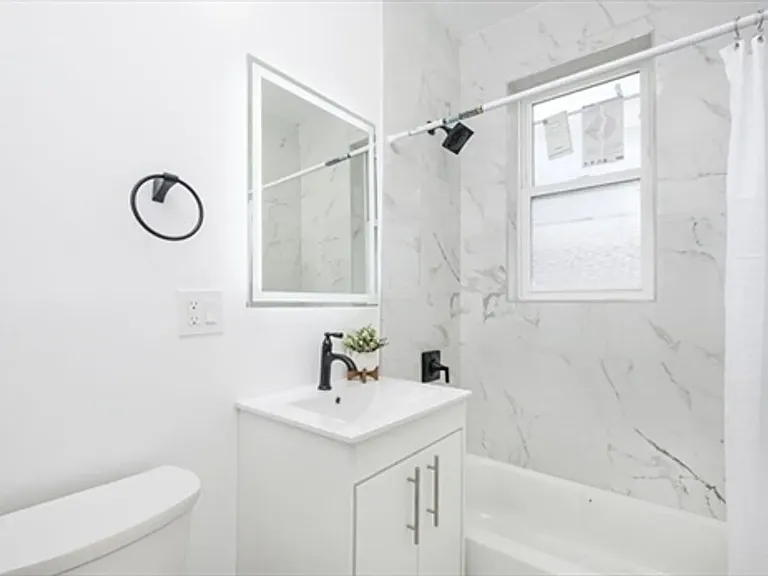 45 Ashford St — Photo 7