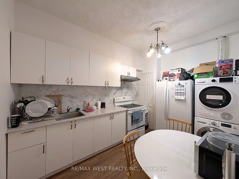 1761 Keele St #2 — Photo 4