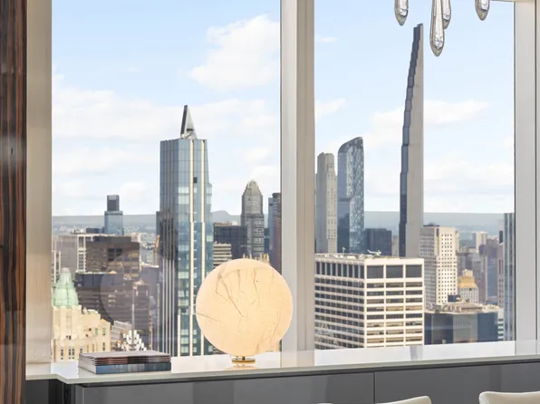 845 United Nations Plaza image 7 of 33