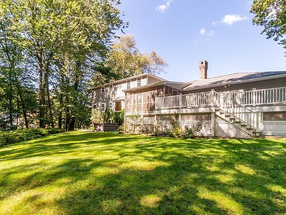 4th image of 14 Onondaga Ln