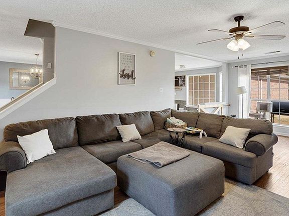 4th image of 732 Silver Sands Dr