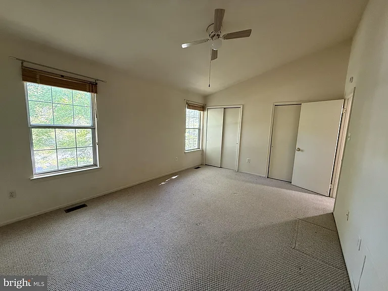4711 Leyden Way — Photo 9