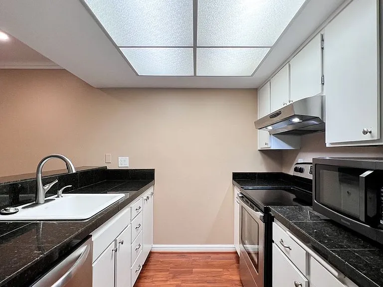 22 Belvedere Ct — Photo 10
