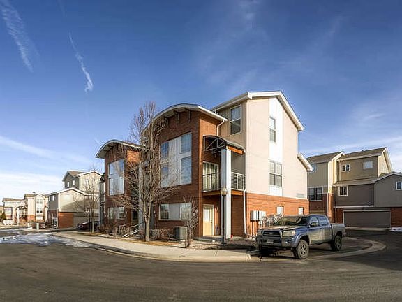 2nd image of 84 N Spruce St Unit 203