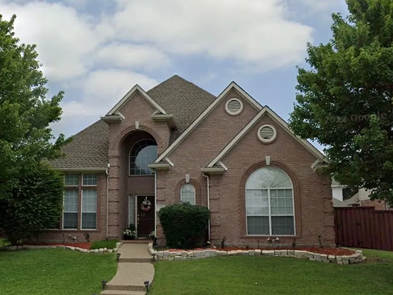 7531 Larchmont Dr — Photo 9