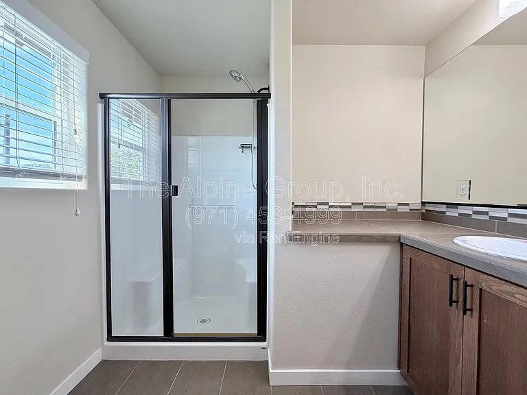 378 SW Mitchum Ter — Photo 20