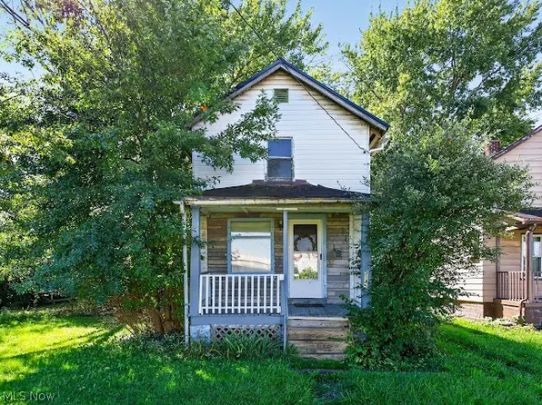 2145 McMyler St NW, Warren, OH 44485