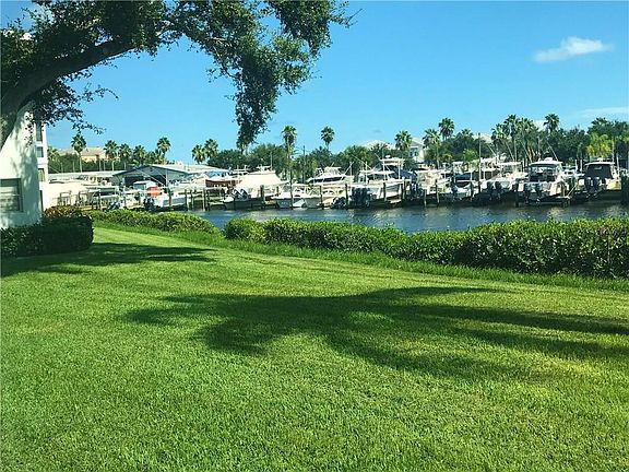2nd image of 2800 Indian River Blvd