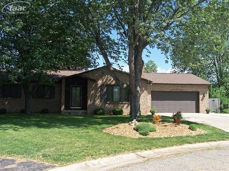 1st image of 9294 Park Ct
