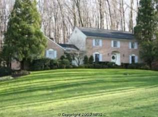 2105 Highland Ridge Dr, Phoenix, MD 21131