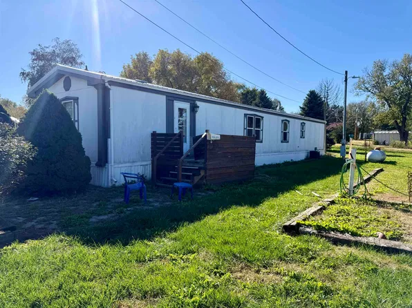 202 N 5th St, Miller, NE 68858