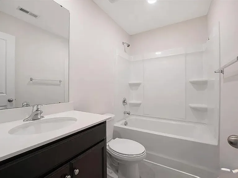 7112 Finnigan Rd — Photo 4