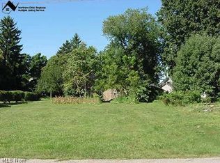 Fairview Ave, Willoughby, OH 44094