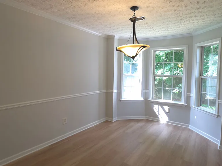 3458 Hill Pond Dr — Photo 7
