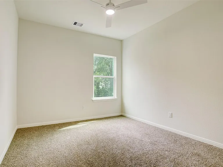 8314 Williamsdell St #A — Photo 17