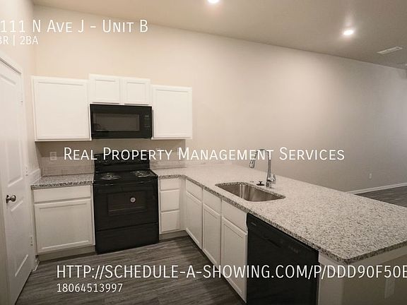 2nd image of 2111 N Avenue J Unit B