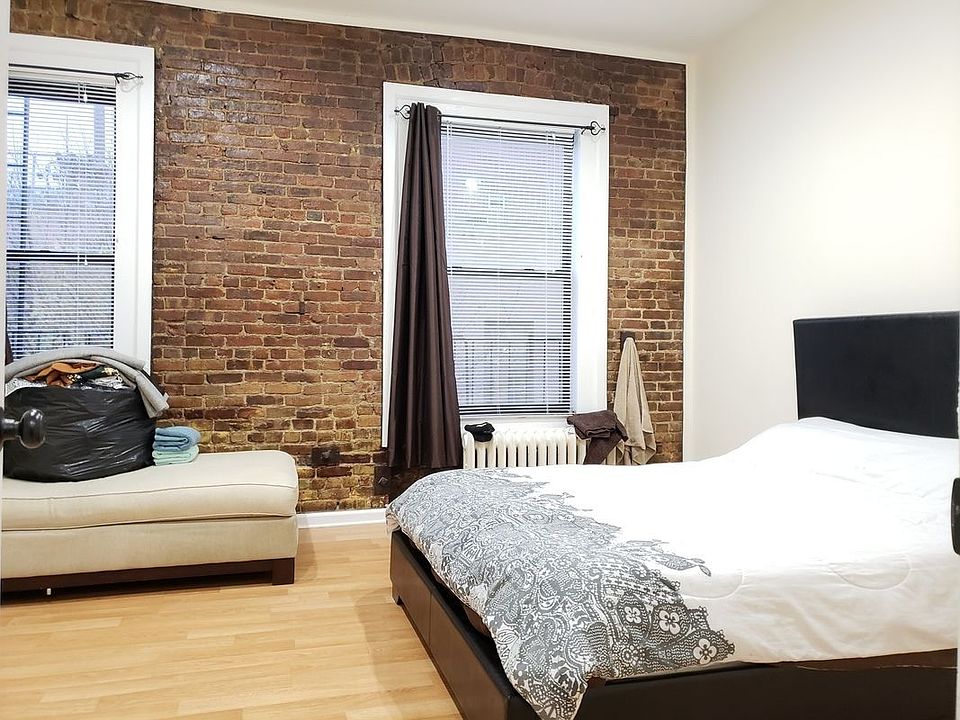 1st image of 3007 30th Ave APT 8