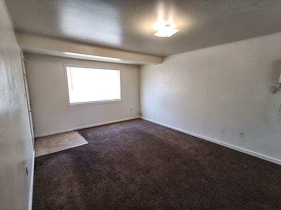 5th image of 1032 S Avenue 5 #1040