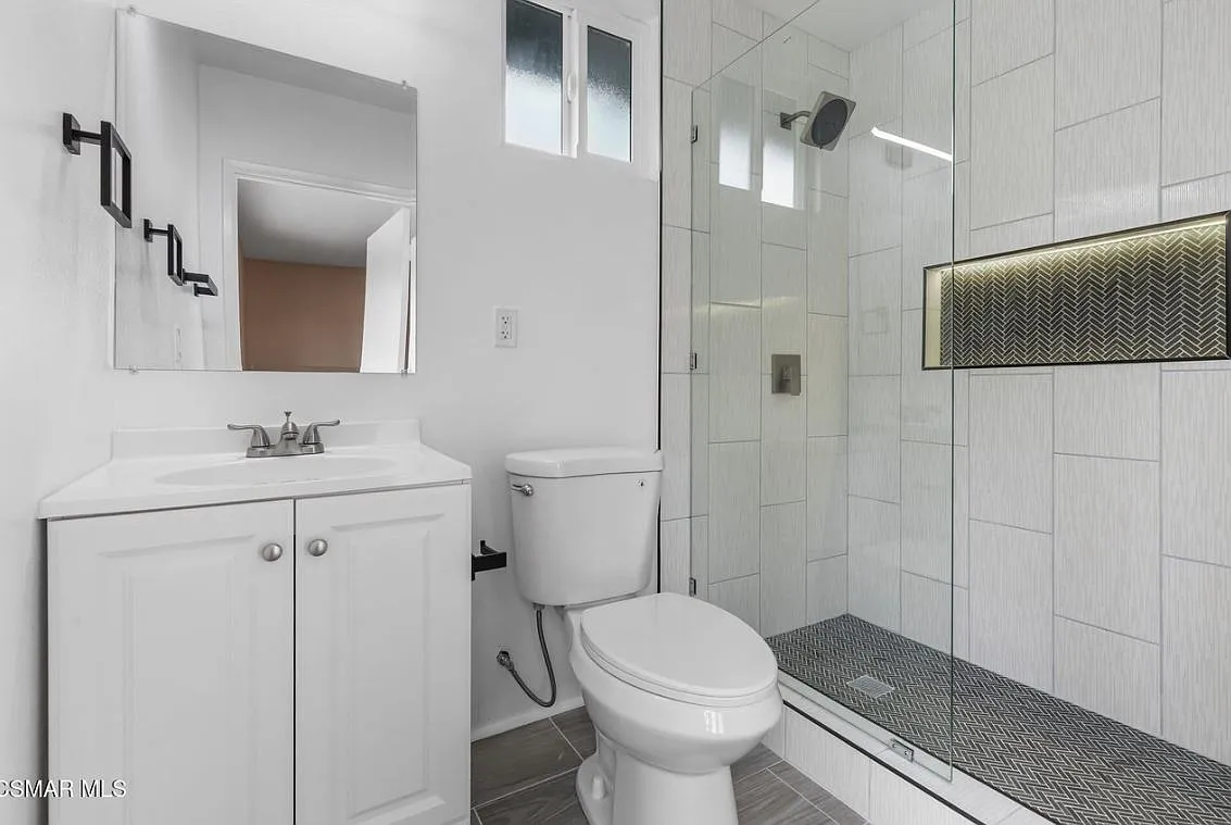 1 bed, 525 sqft, $2,950 — Photo 4