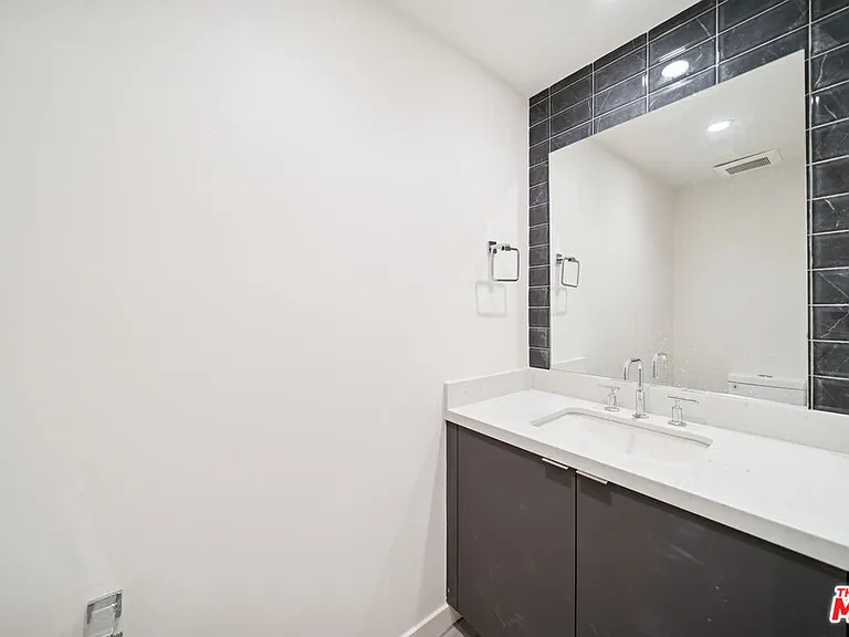 1051 S Corning St #103 — Photo 8