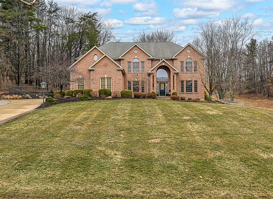 1st image of 30 Burke Rd