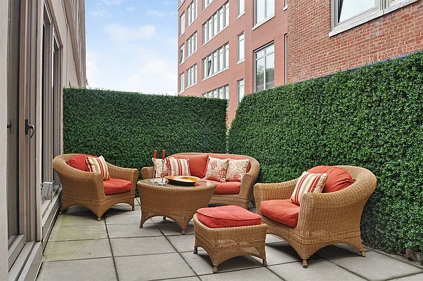 Sold by Corcoran | media 16