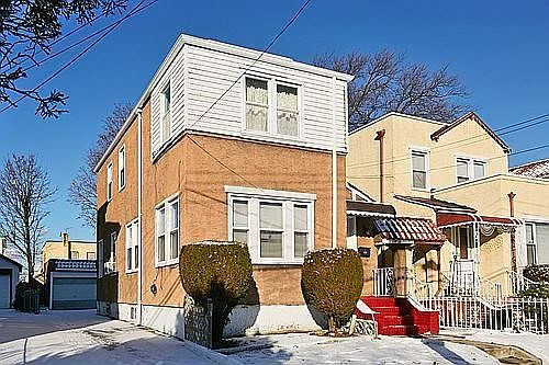 2nd image of 13922 233rd St