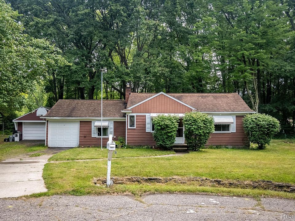 1st image of 21240 Donovan Ct