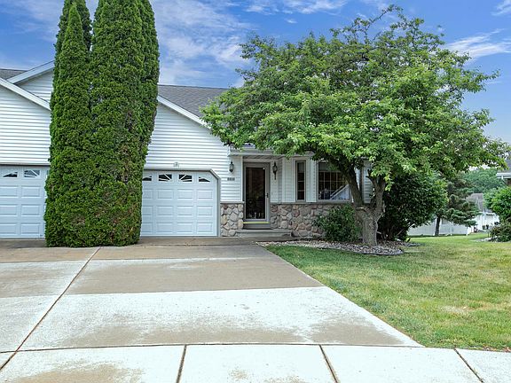 4th image of 2420 Noel Ct