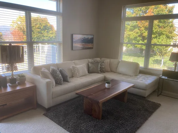 5105 Village View Way APT 10, Missoula, MT 59803