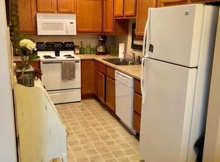 327 W Frontage Rd NW #203, Rochester, MN 55901