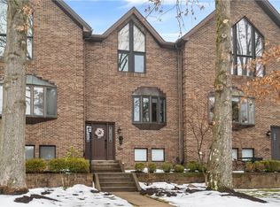 10098 Mansion Dr, Gibsonia, PA 15044